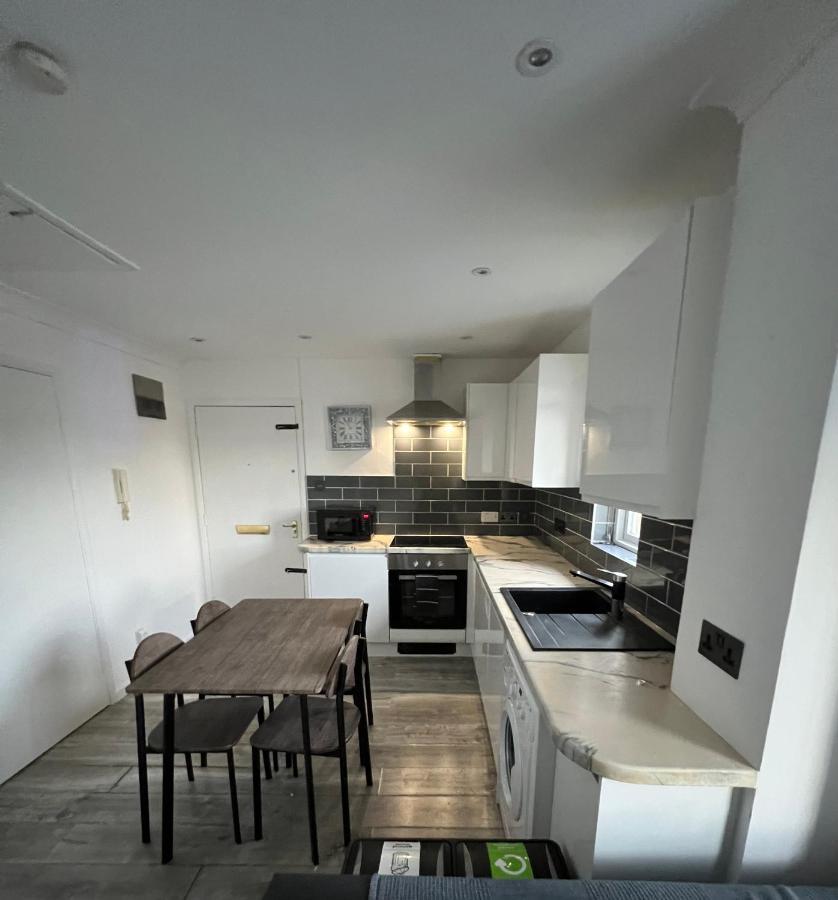 Lovely For 2 Or 4 People - Bermondsey Leilighet *
