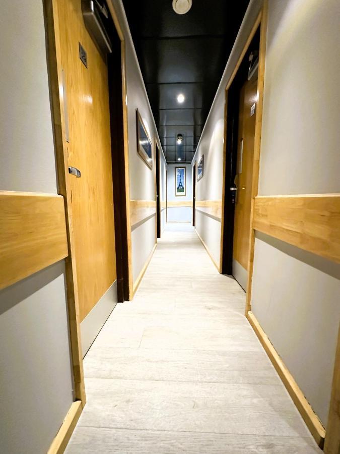 Eurotraveller Hotel- Express