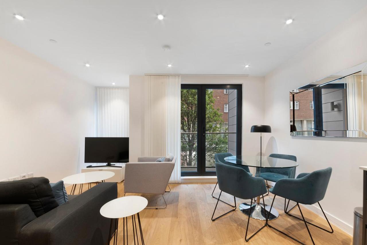 1 Bedroom Close To Tower Hill Lejlighed