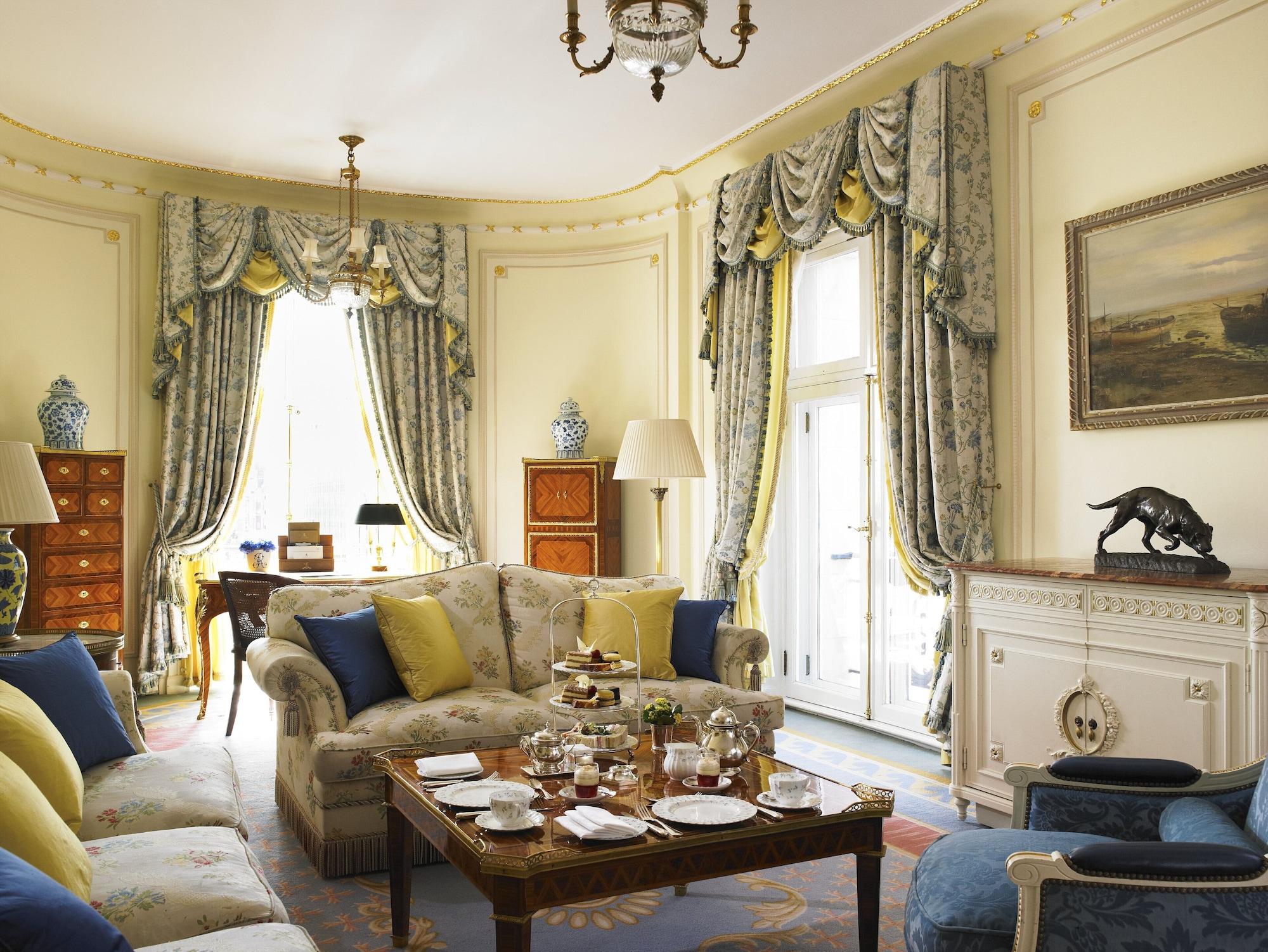 The Ritz Hotel