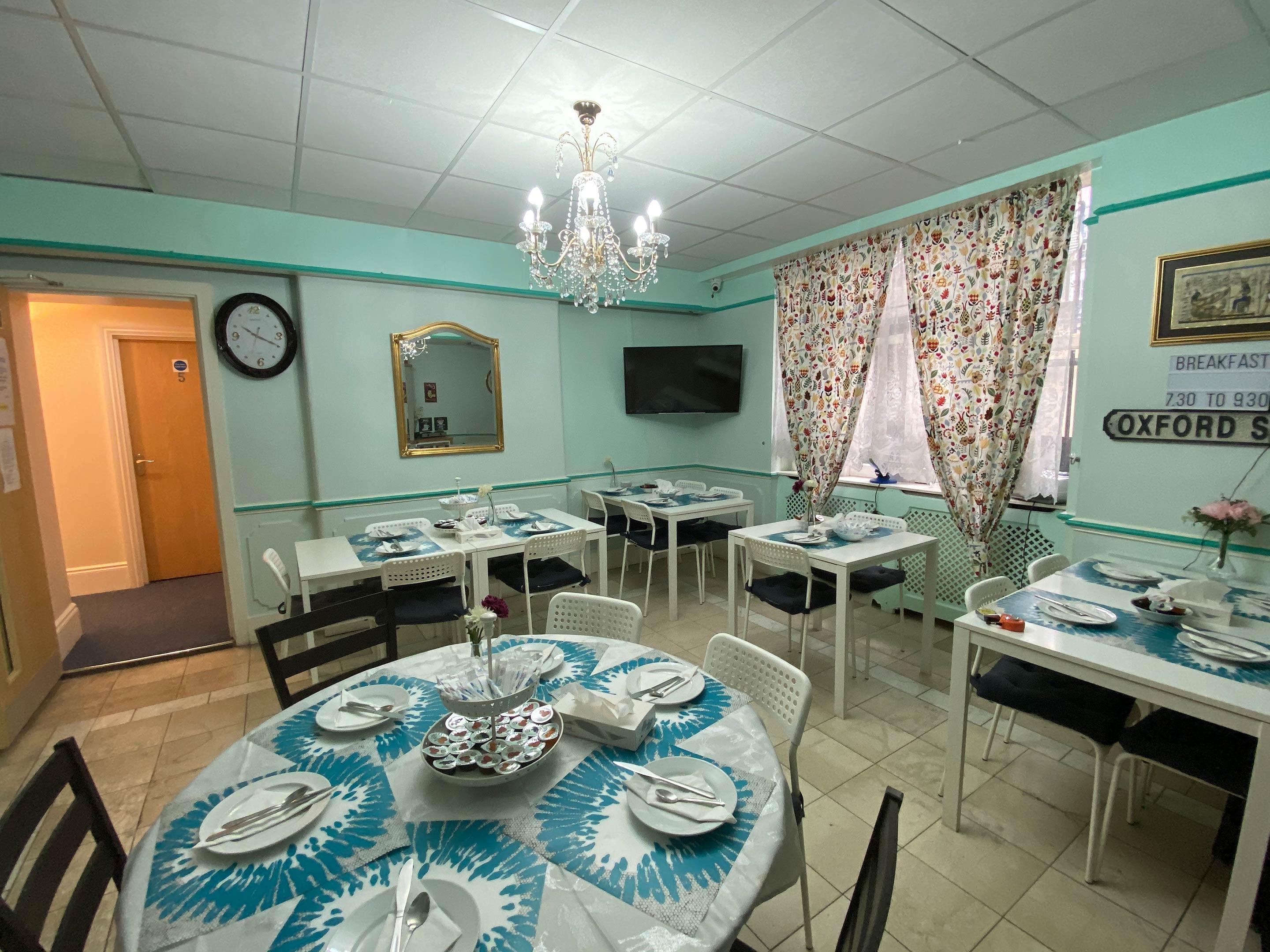 Lancaster Court Hotel London