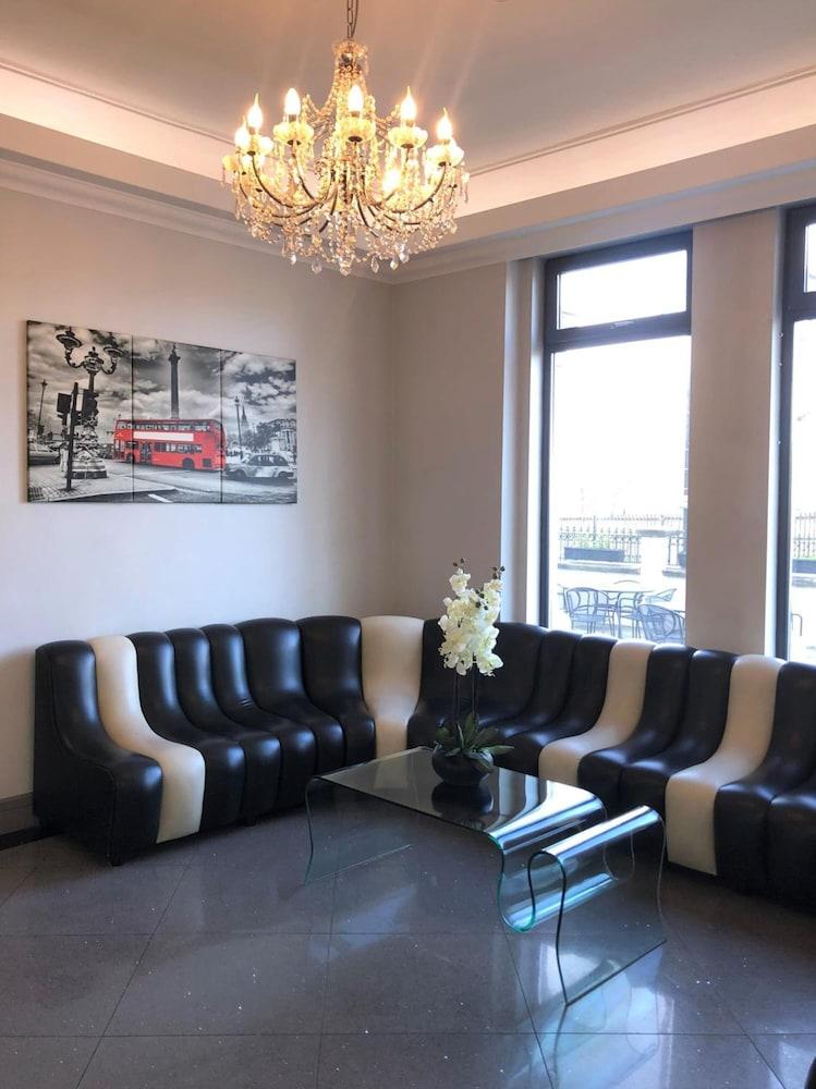 Pembury At Finsbury Park 3* London