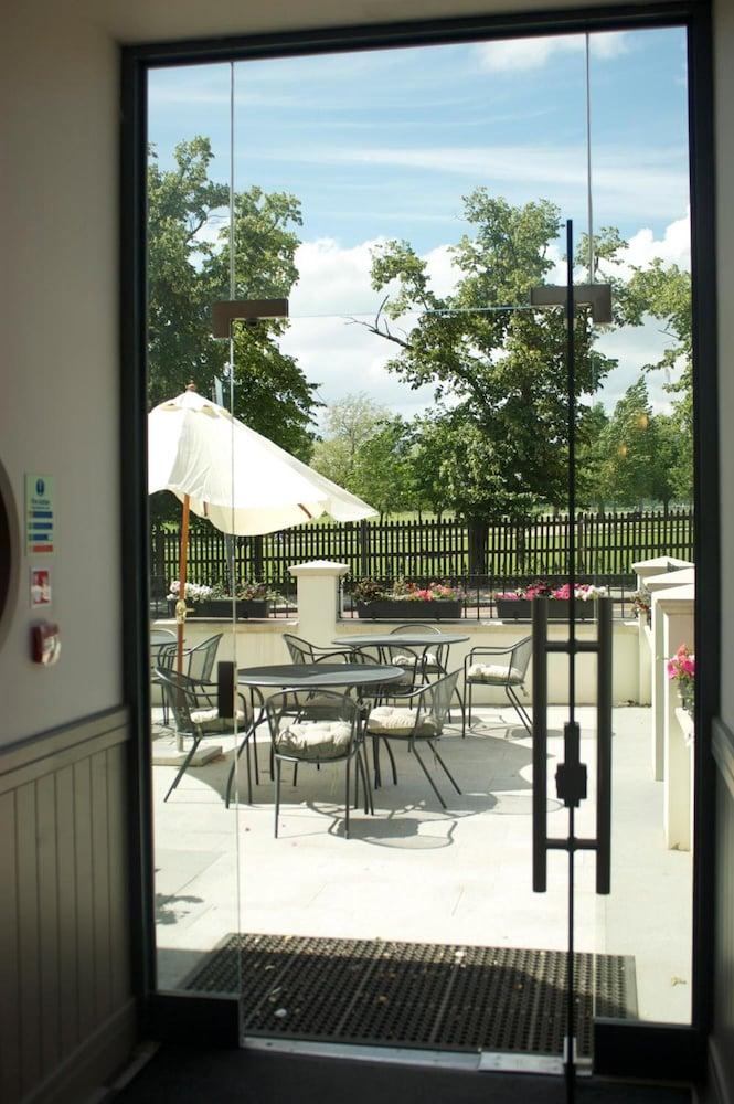 Pembury At Finsbury Park 3* London