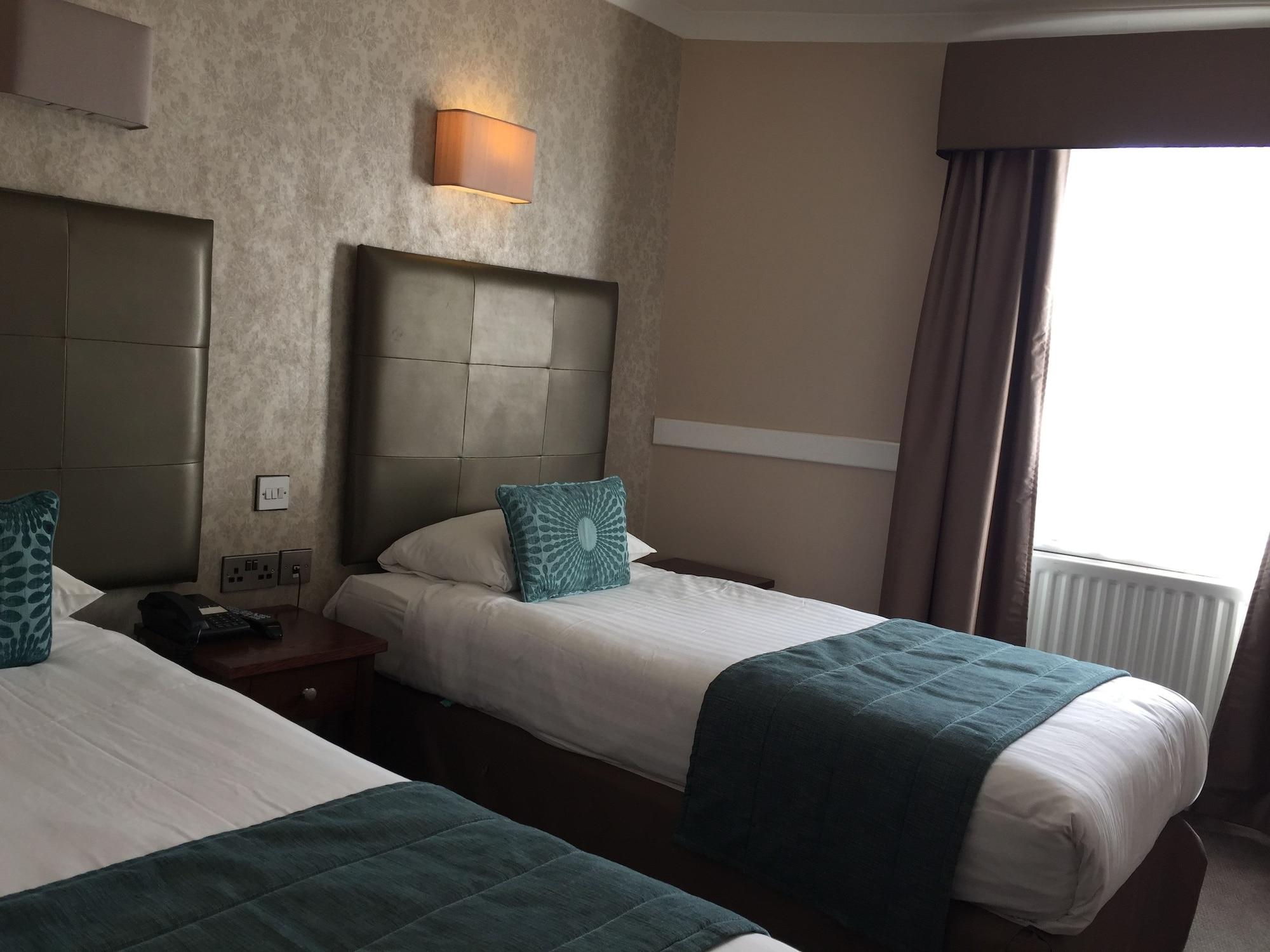 Princes Square Hotell 4*