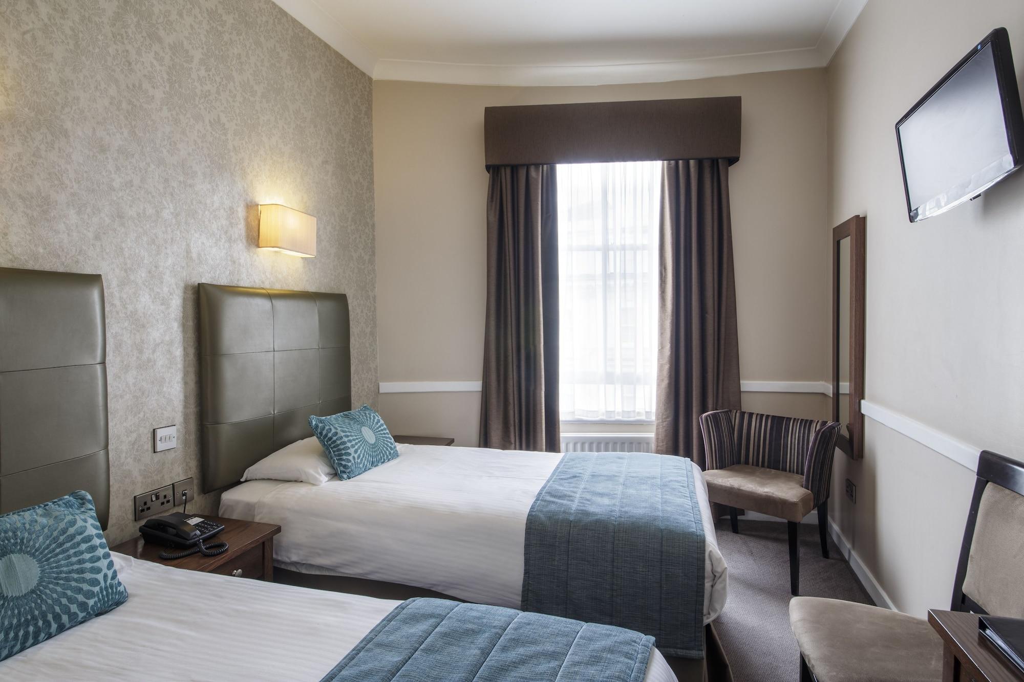 Hotell Princes Square 4*