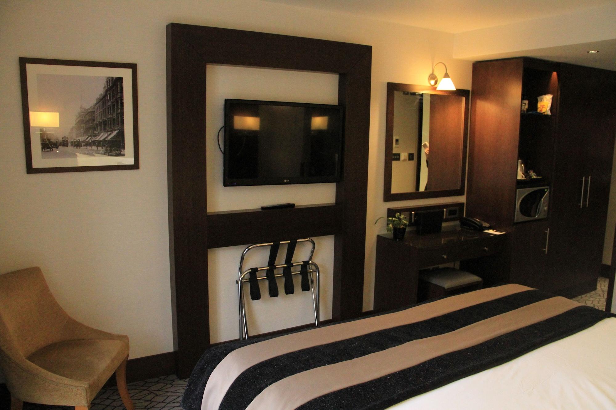 Park Grand Kensington 4* London