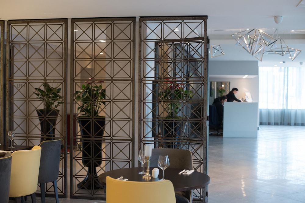 St George's - Wembley 4* London