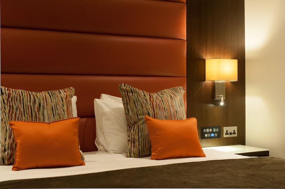 St George's - Wembley Hotel London