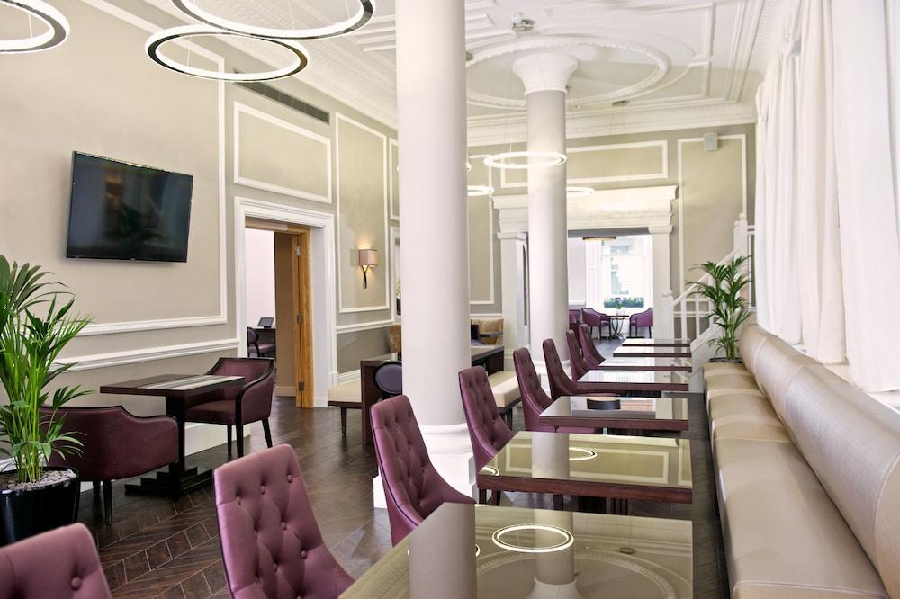 Fraser Queens Gate Aparthotel London