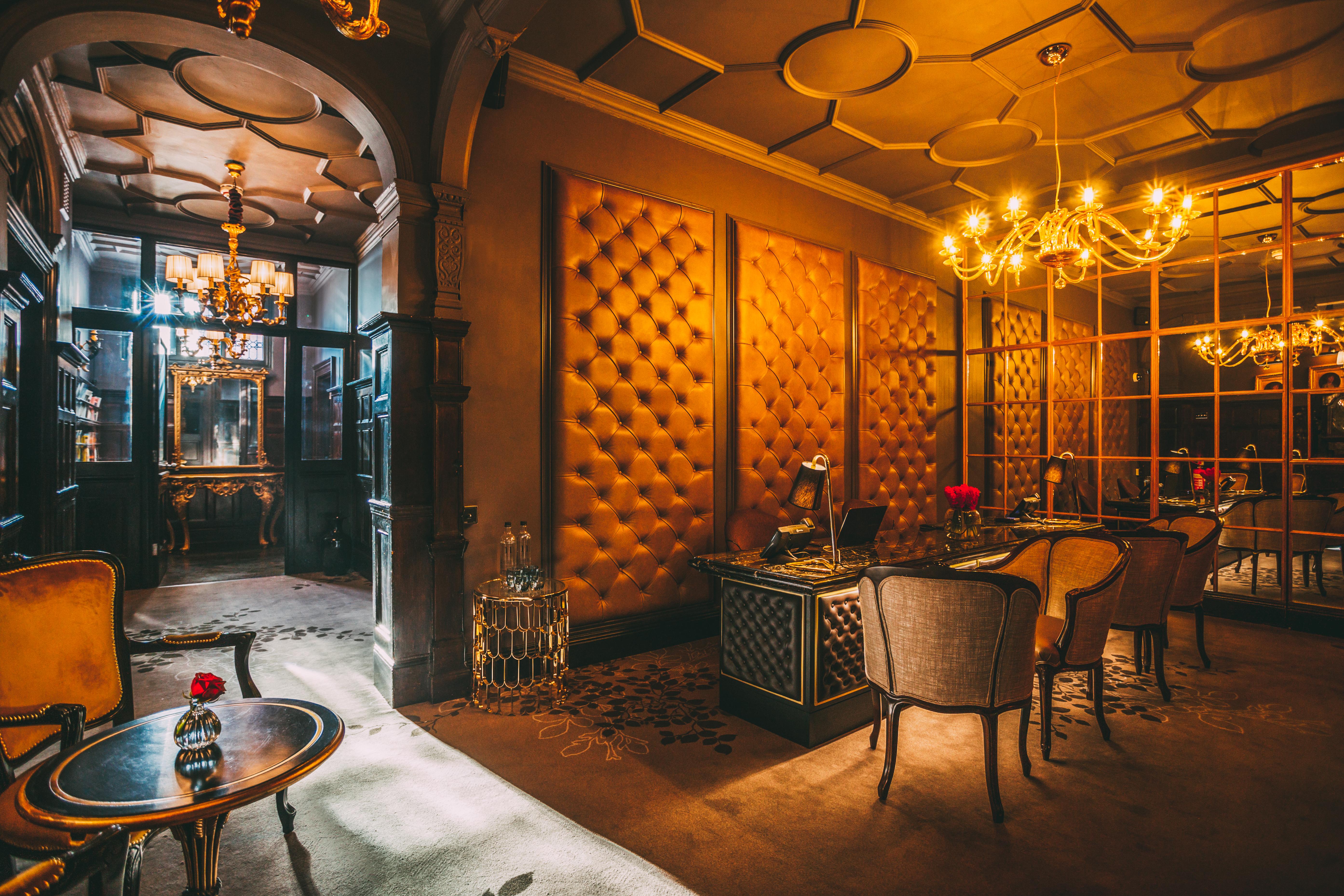 11 Cadogan Gardens And The By Iconic Luxury Hotel Londres