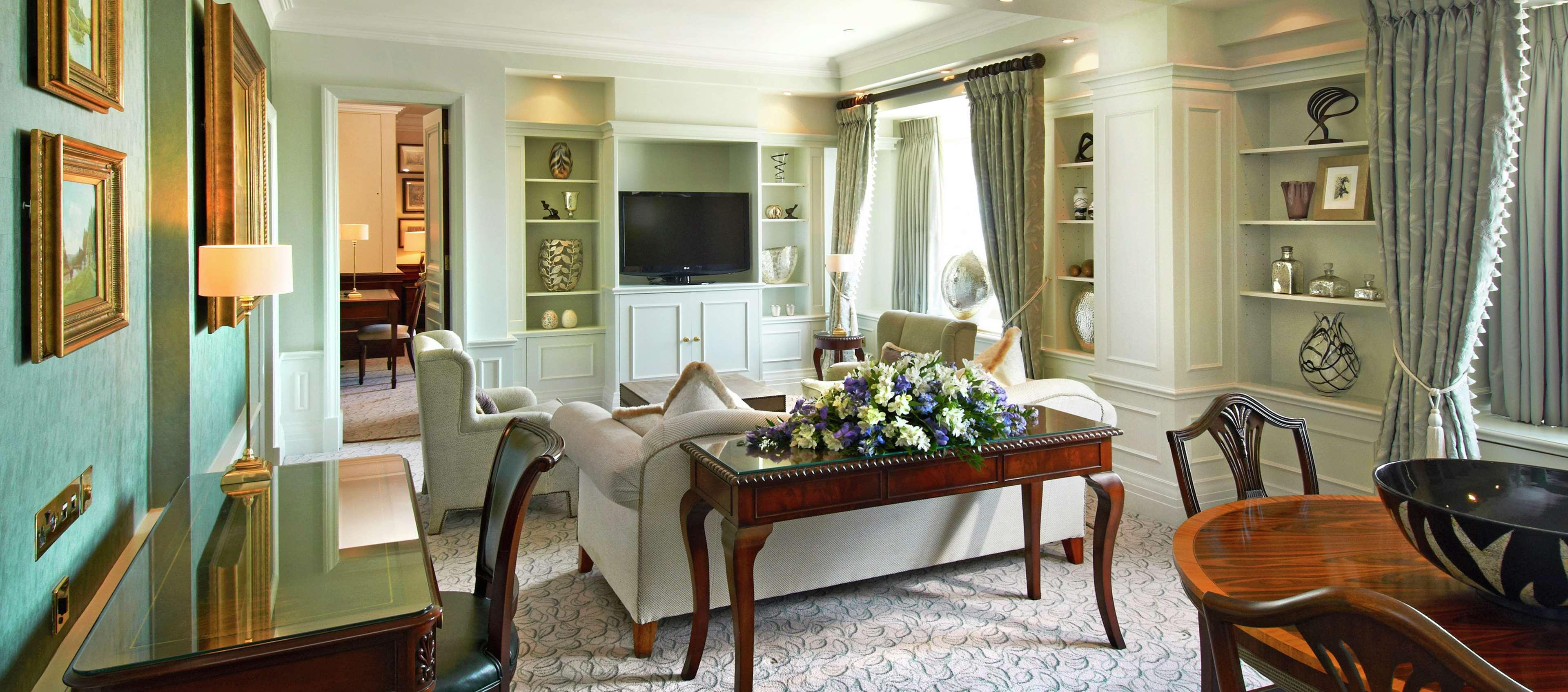 Hilton On Park Lane 5*
