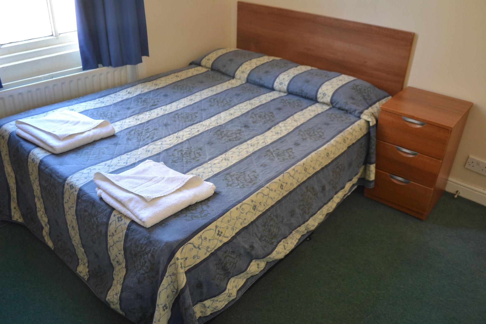 The House On Warwick Hotel 4*
