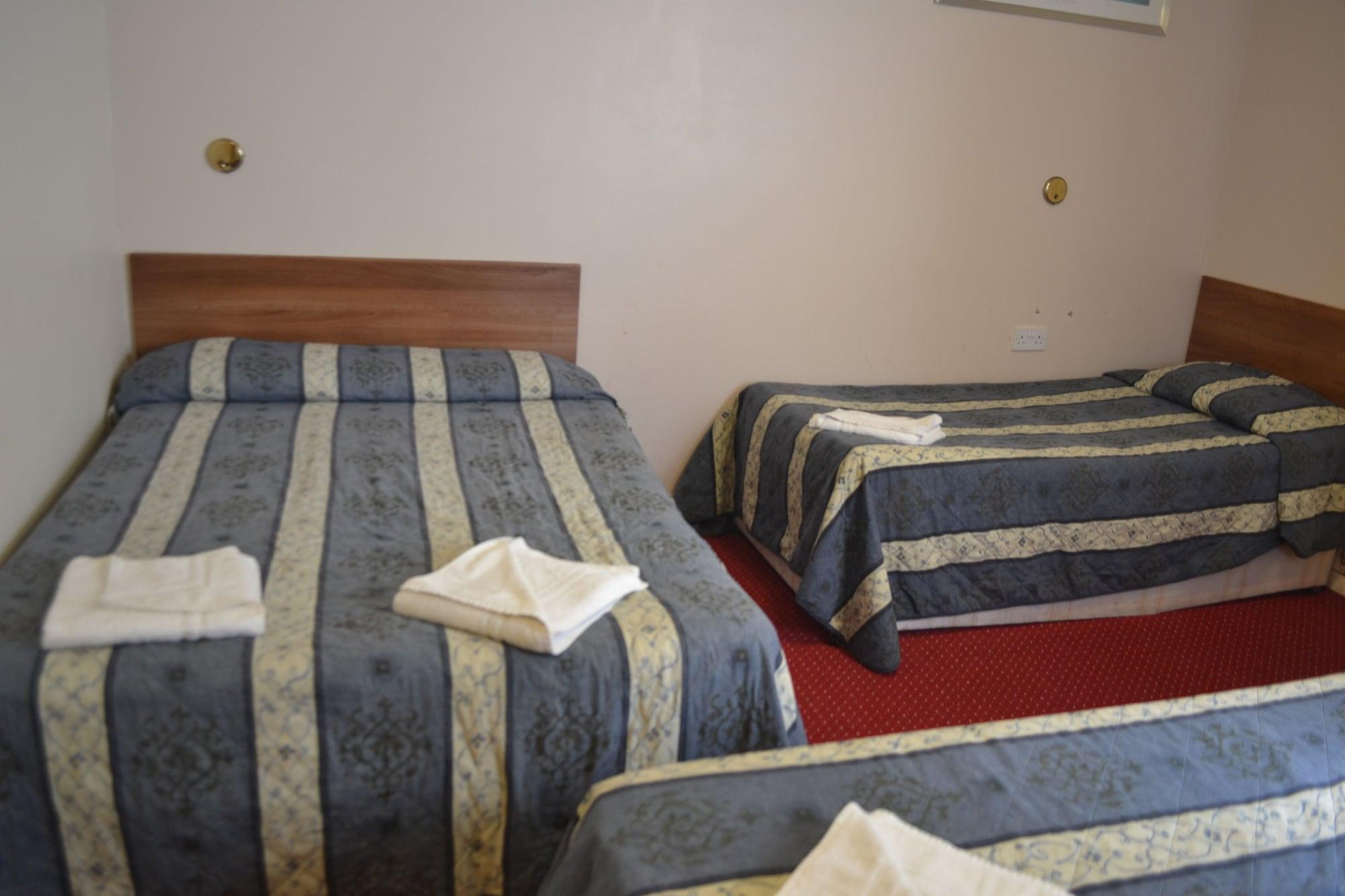 Hotel The House On Warwick 4*