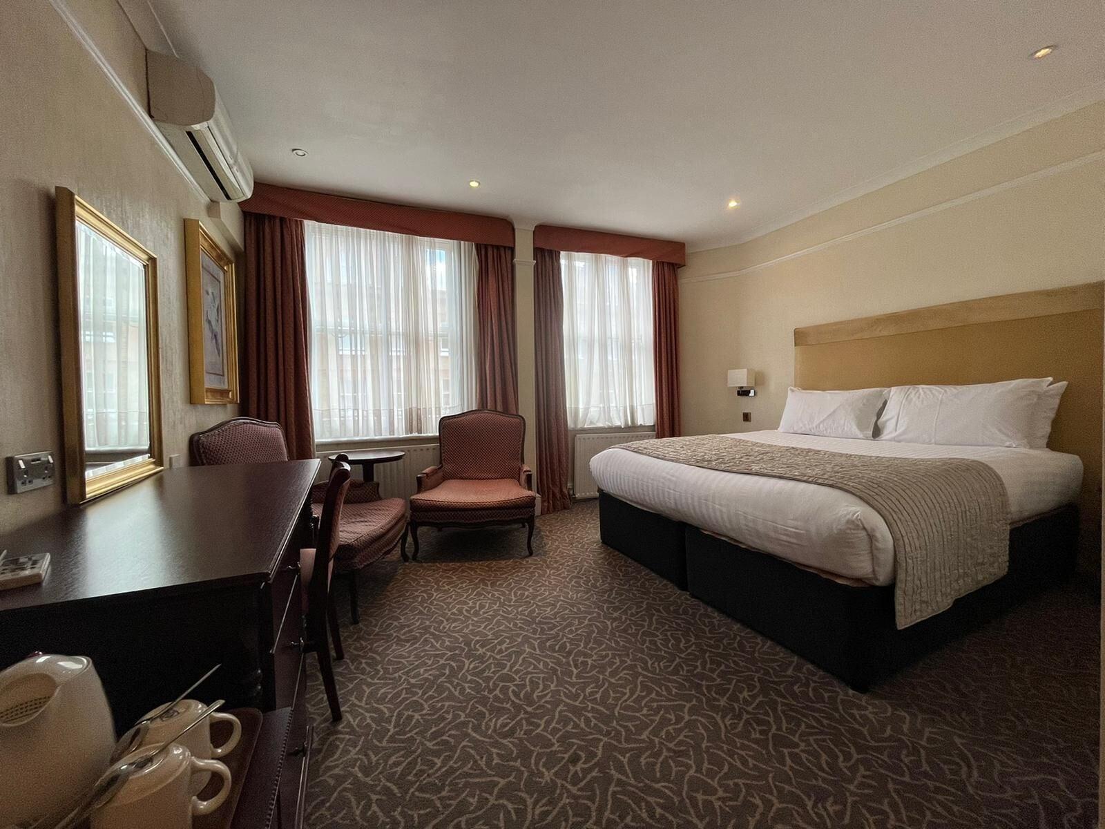 Hotel La Place