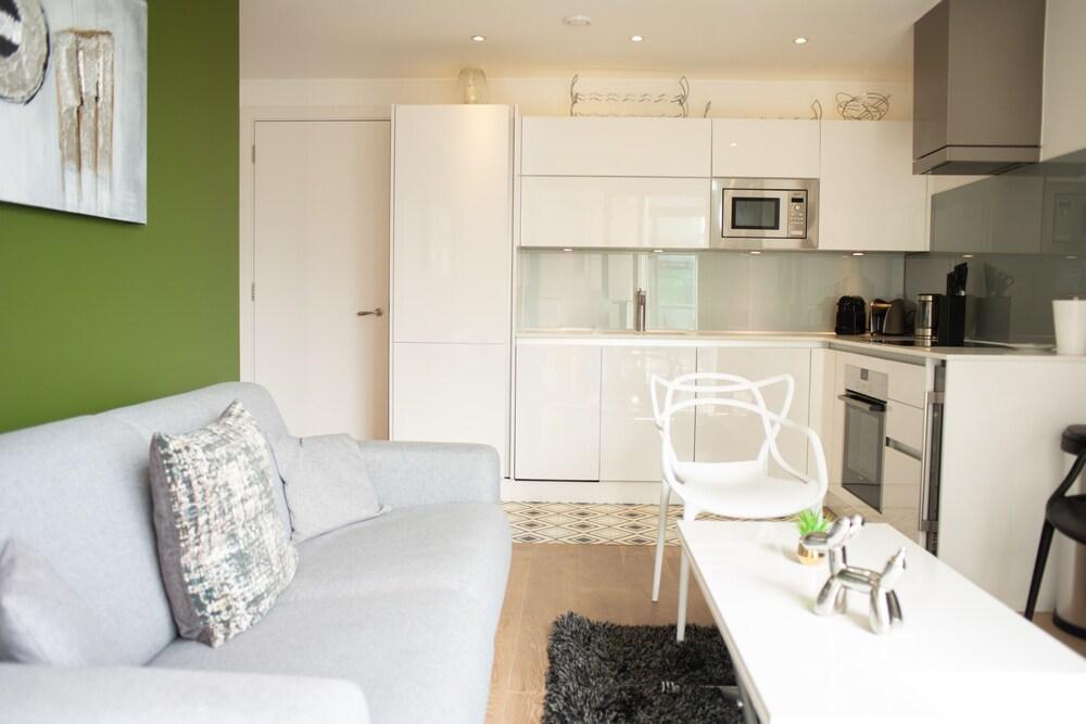 Apartment Avant Garde By Squa.re *