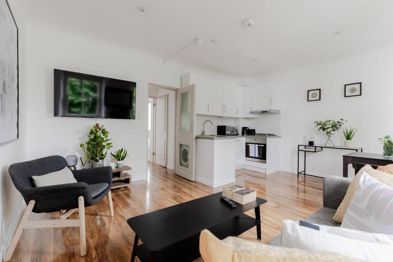 Charming 1-bed Flat In The Heart Of Primrose Hill Appartement Londen