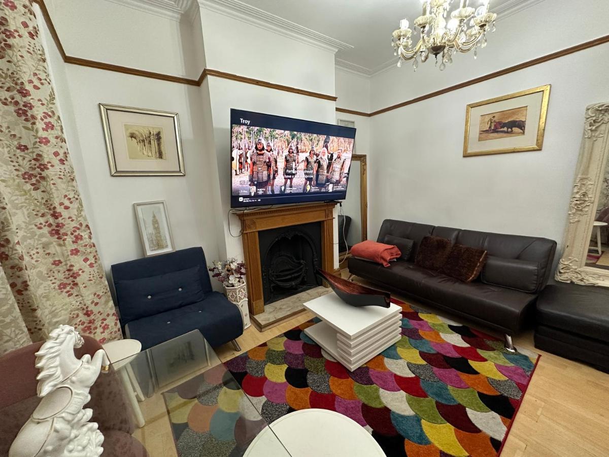 Lejlighed 4 Double Bed Family 15 Mins From Central Ldn *