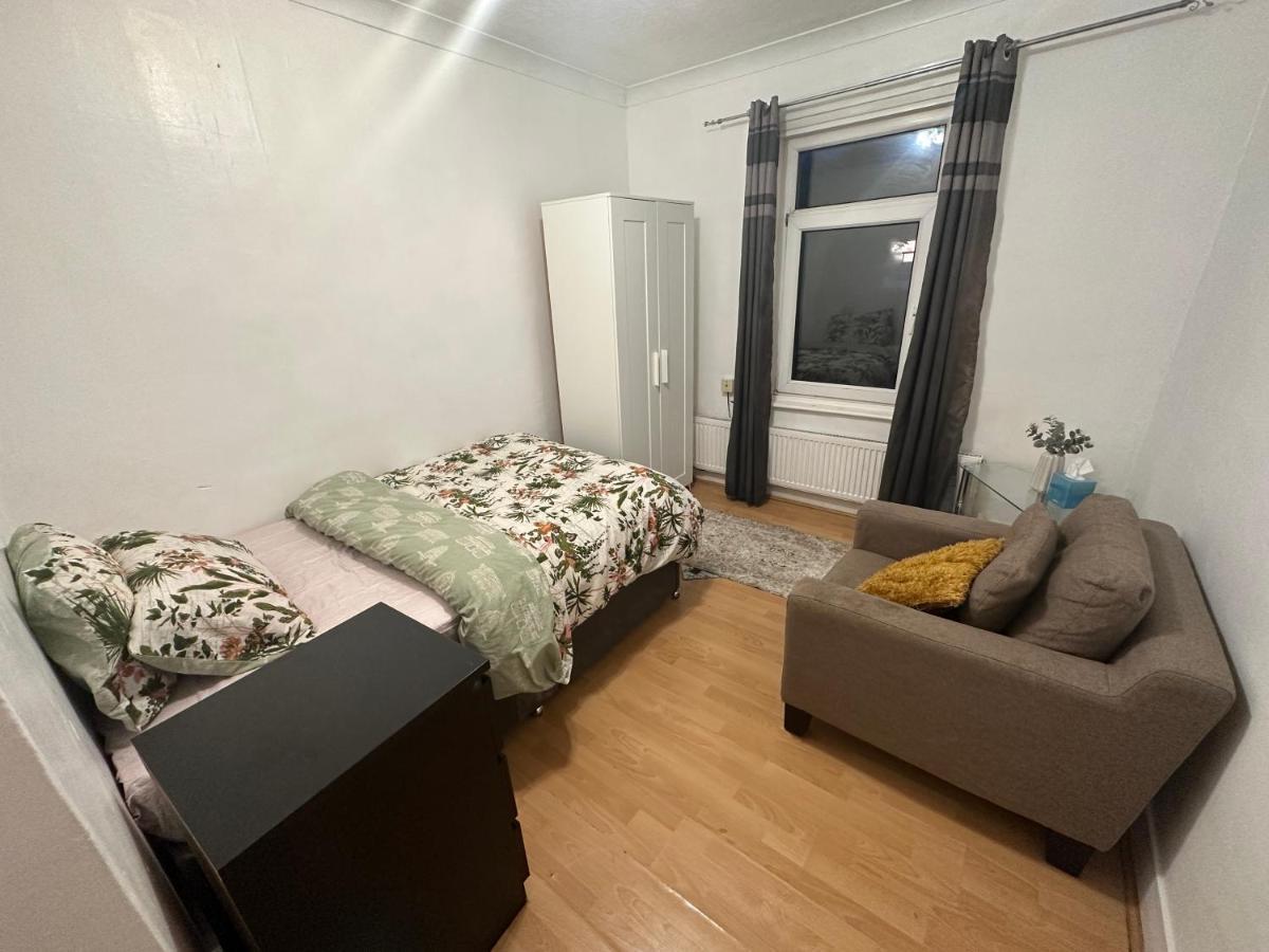 Lejlighed 4 Double Bed Family 15 Mins From Central Ldn London