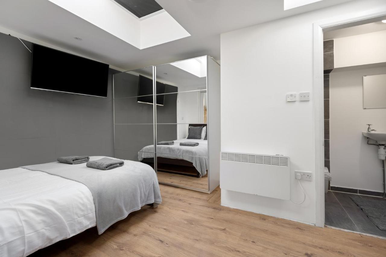 Fabulous Riverside In Putney * Londres