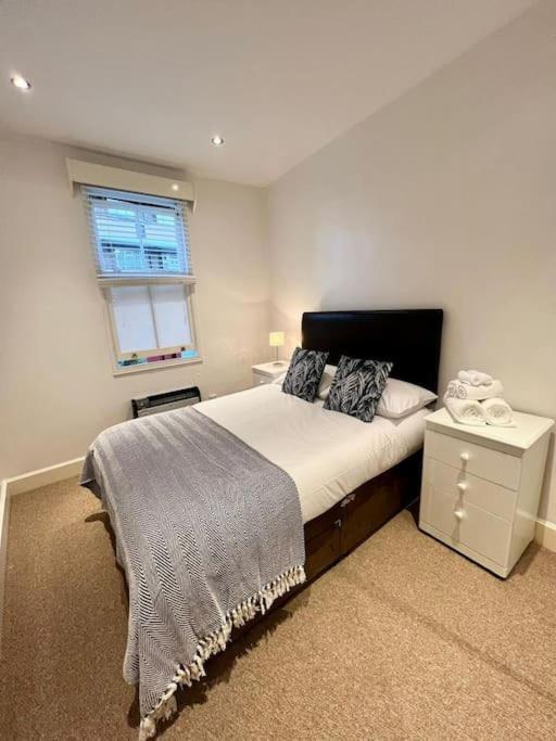 Lejlighed Spacious 2bed/2bath Flat Next To Eye *