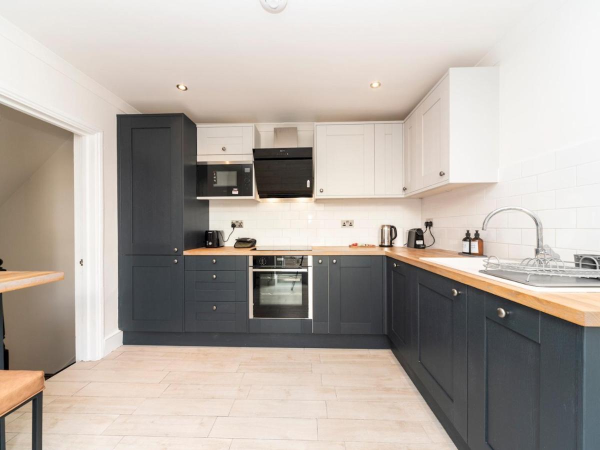 Pass The Keys Elegant Modern 2 Bed Flat Near Greenwich Park Hébergement de vacances Londres