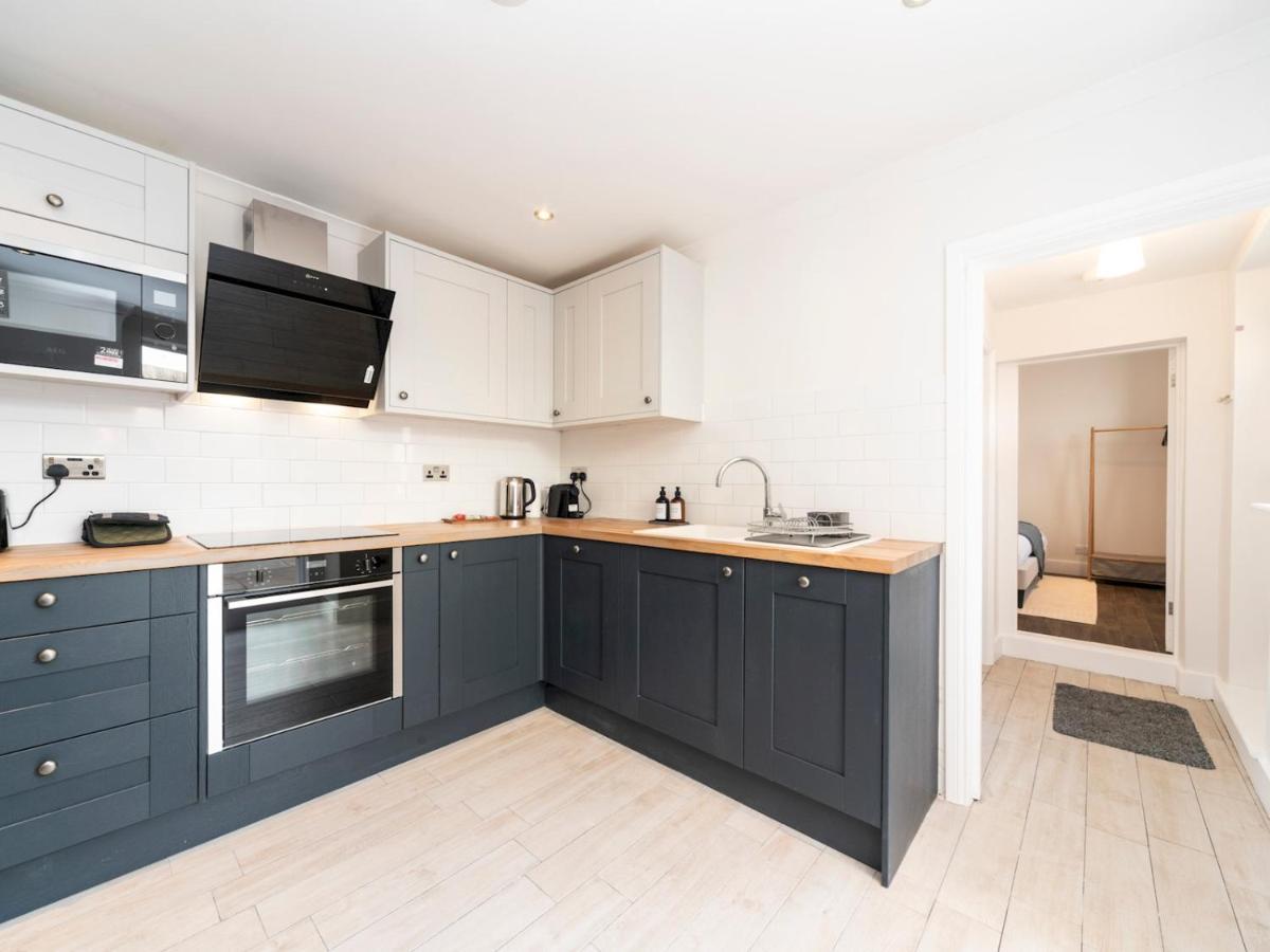 Pass The Keys Elegant Modern 2 Bed Flat Near Greenwich Park Hébergement de vacances *