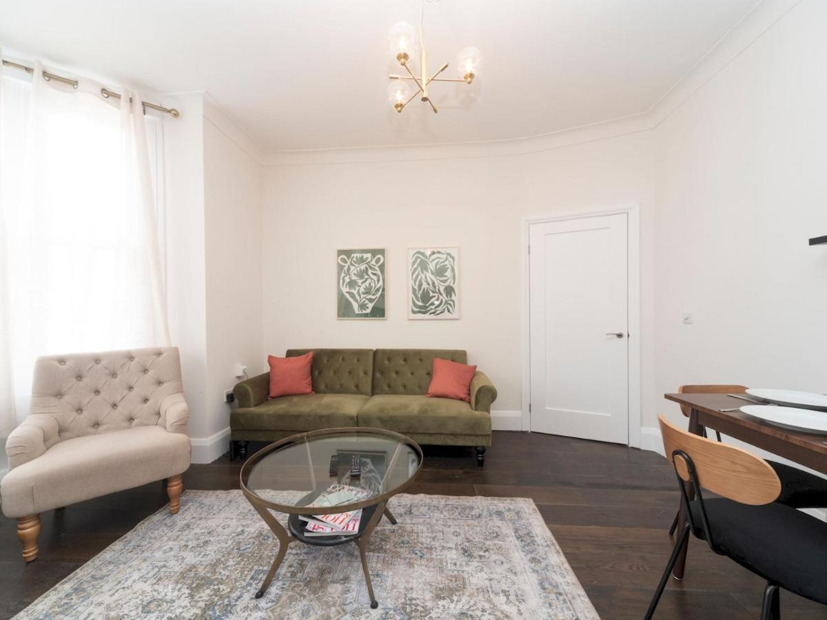 Pass The Keys Elegant Modern 2 Bed Flat Near Greenwich Park Hébergement de vacances Londres