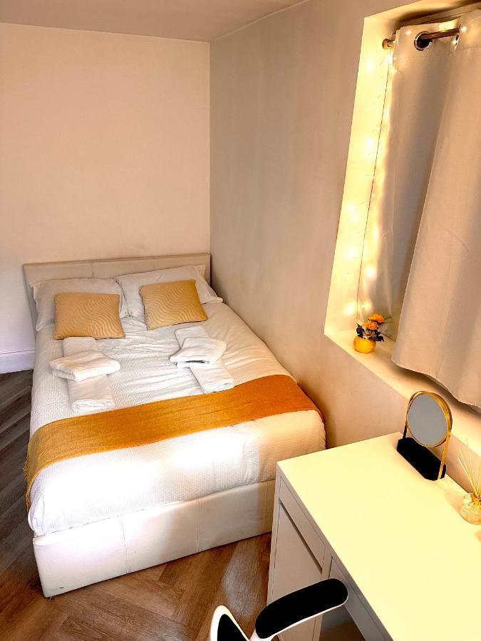 Charming 4 Bedrooms House With Garden In Heart Of Camden Hébergement de vacances
