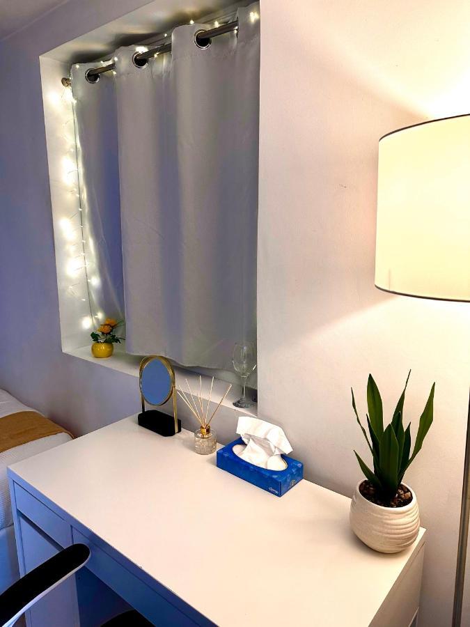 Charming 4 Bedrooms House With Garden In Heart Of Camden Hébergement de vacances Londres