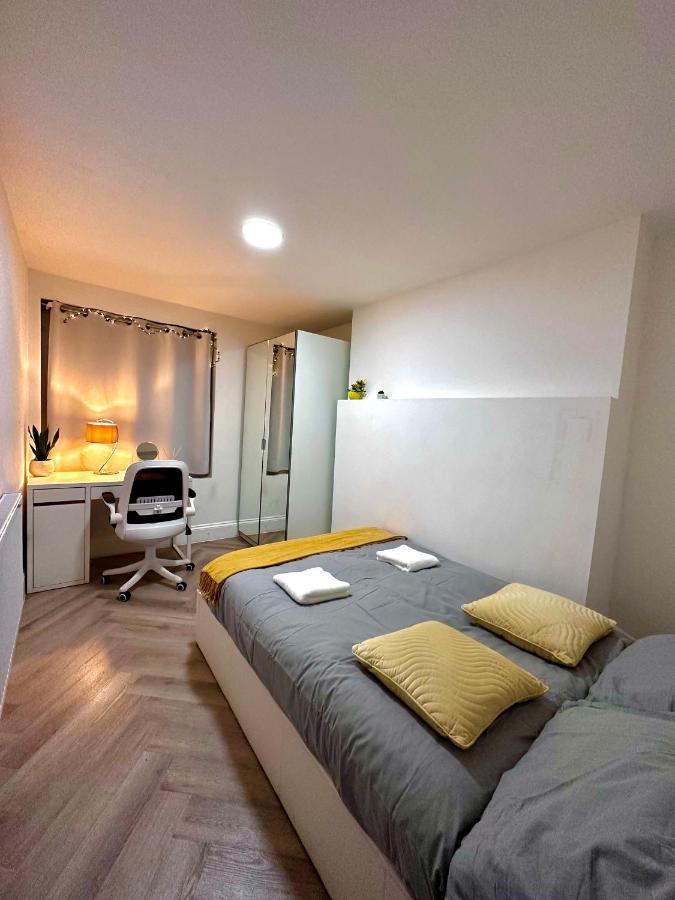 Hébergement de vacances Charming 4 Bedrooms House With Garden In Heart Of Camden