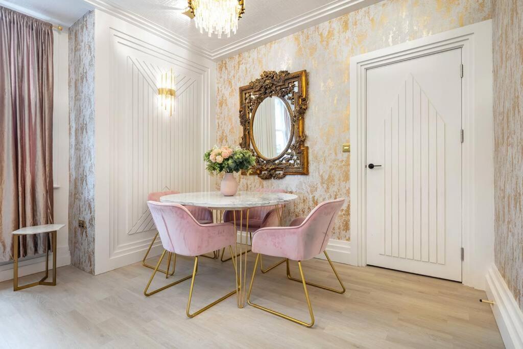 1lsr - High-end Luxury 2 Bed Designer Apartment *