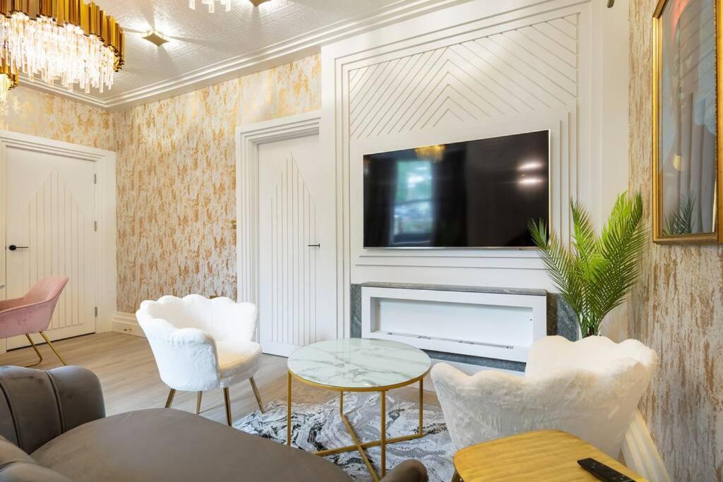 Apartment 1lsr - High-end Luxury 2 Bed Designer