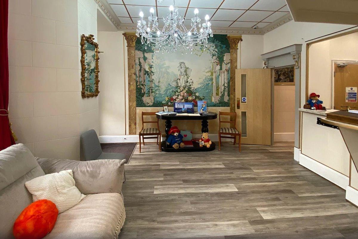 Hotel Lancaster Court London