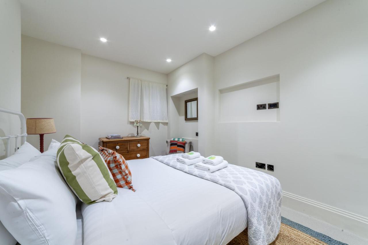 Leilighet Primary Located Splendid 2br Flat Near Hyde Park