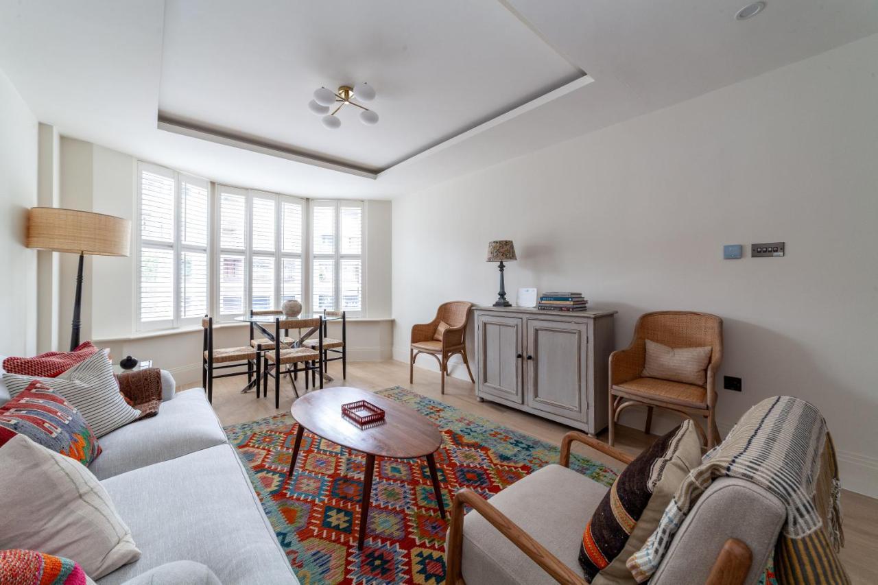 Leilighet Primary Located Splendid 2br Flat Near Hyde Park London