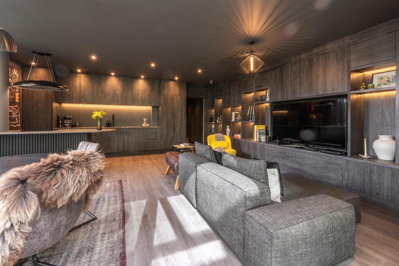 Leilighet Luxurious Penthouse, Expansive Wrap-around Terrace