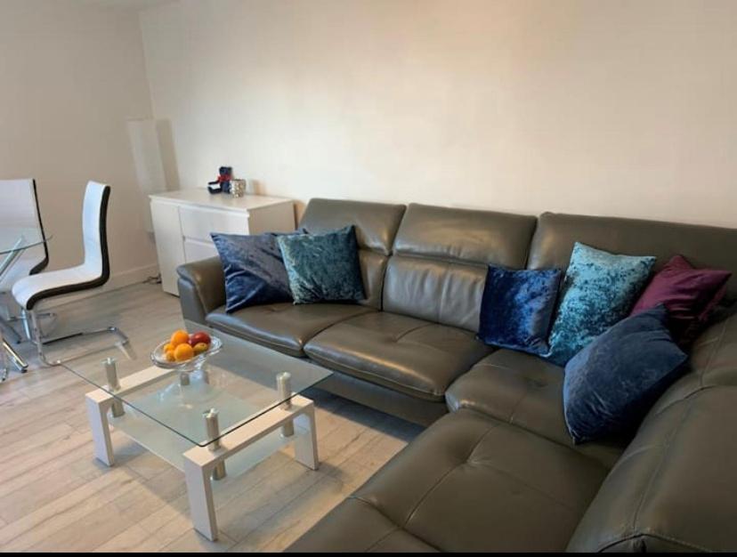 Apartment Lc One Bedroom With Balcony London