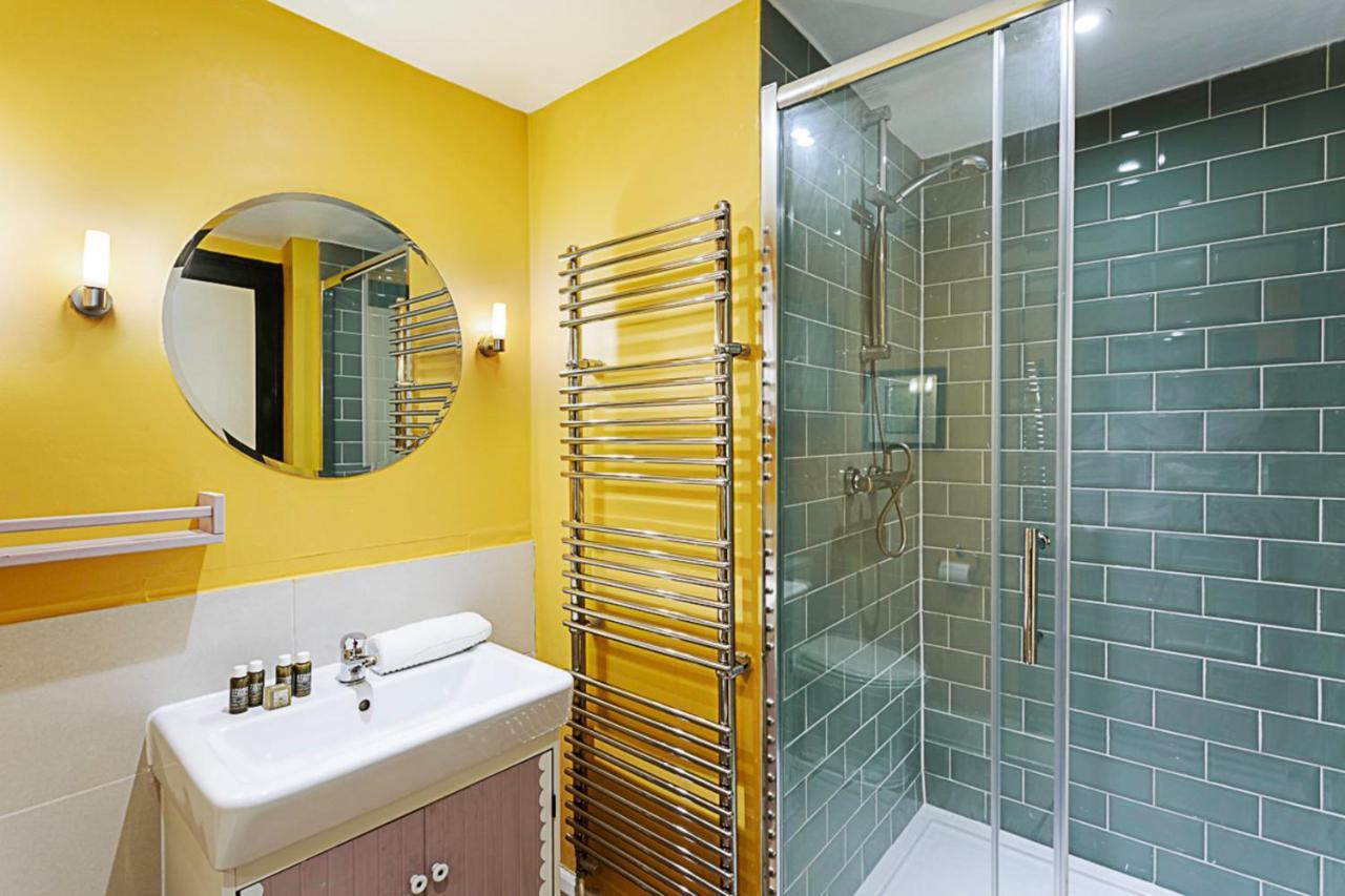 Appartement Style Three Bedroom House