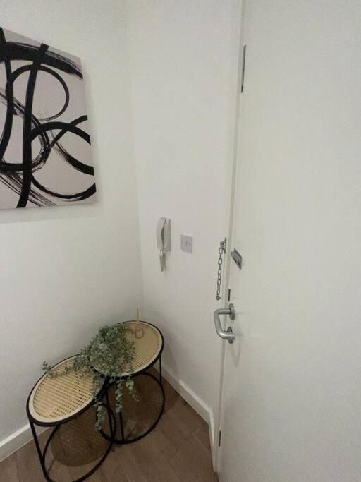 Cozy Studio In Dp118 Leilighet London