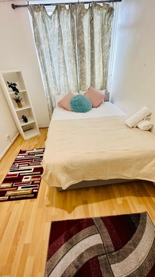 Bed & Breakfast Whites Londra