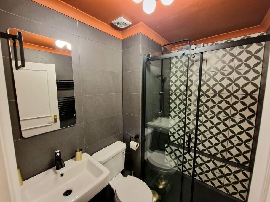 Appartement Beautiful Victorian In Hyde Park By Tube Stations - No Stairs Londen
