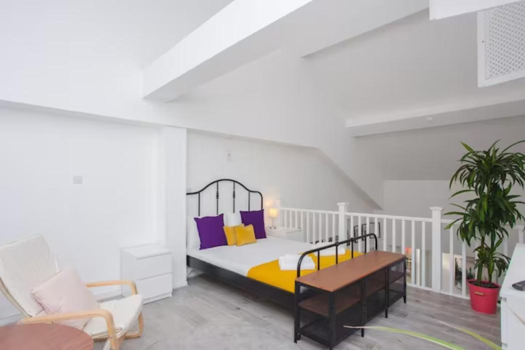 Appartamento Modern & Spacious 2bd In Limehouse