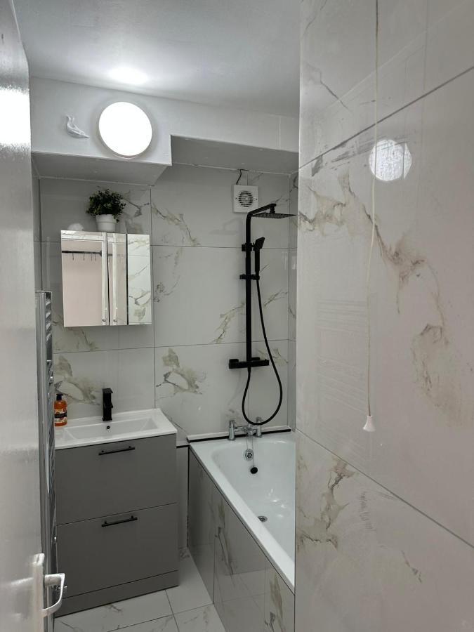 Appartement Lovely 3-bed In *