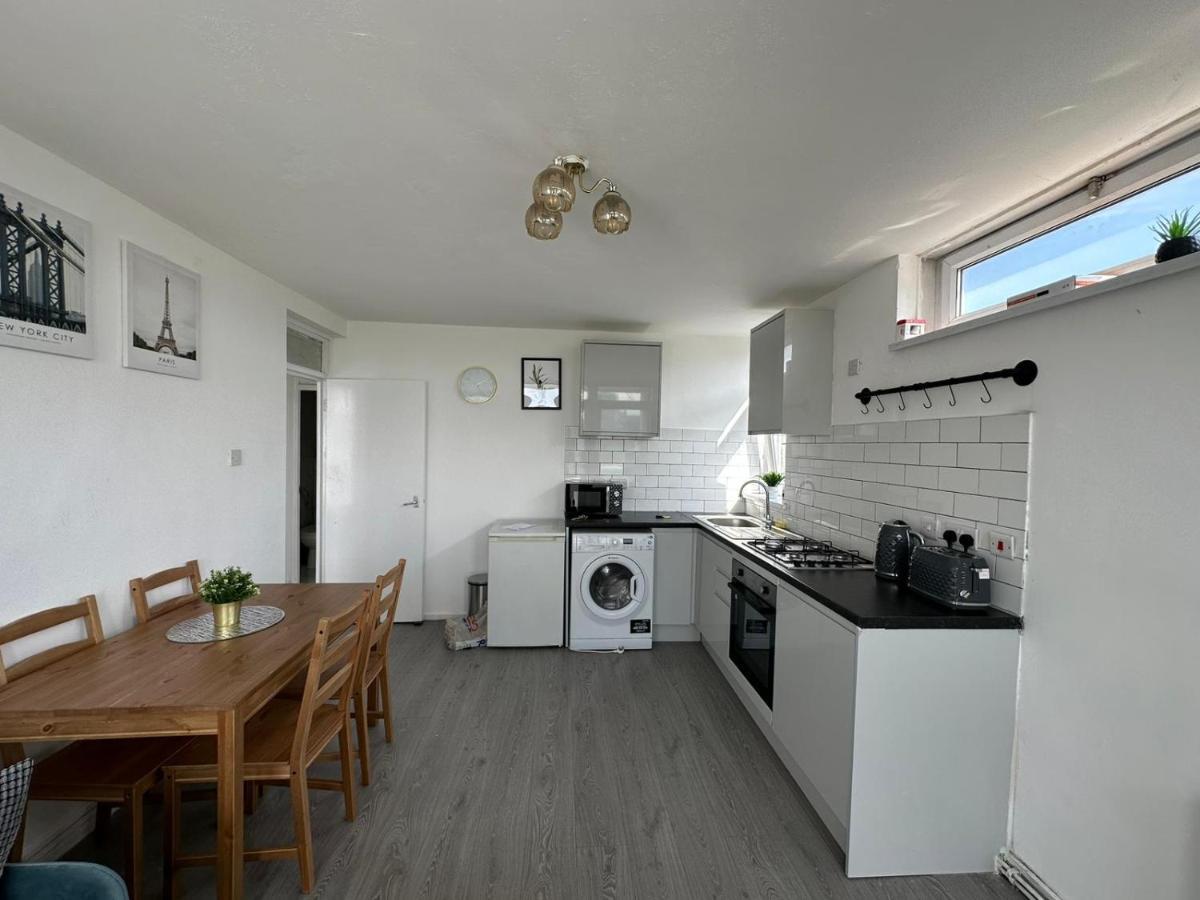 Lovely 3-bed In Appartement Londen
