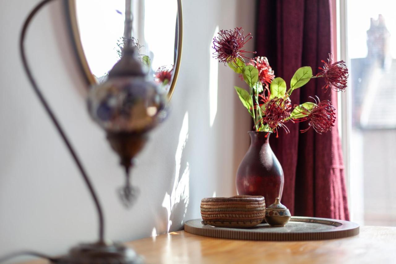Charming Terraced 3br House, 5 Min Hither St Appartement *