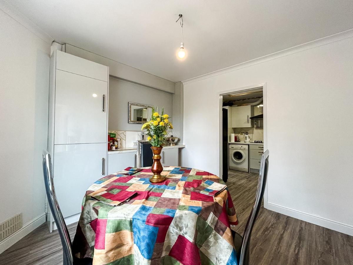 Spacious Double Bedroom In Shooters Hill Londres