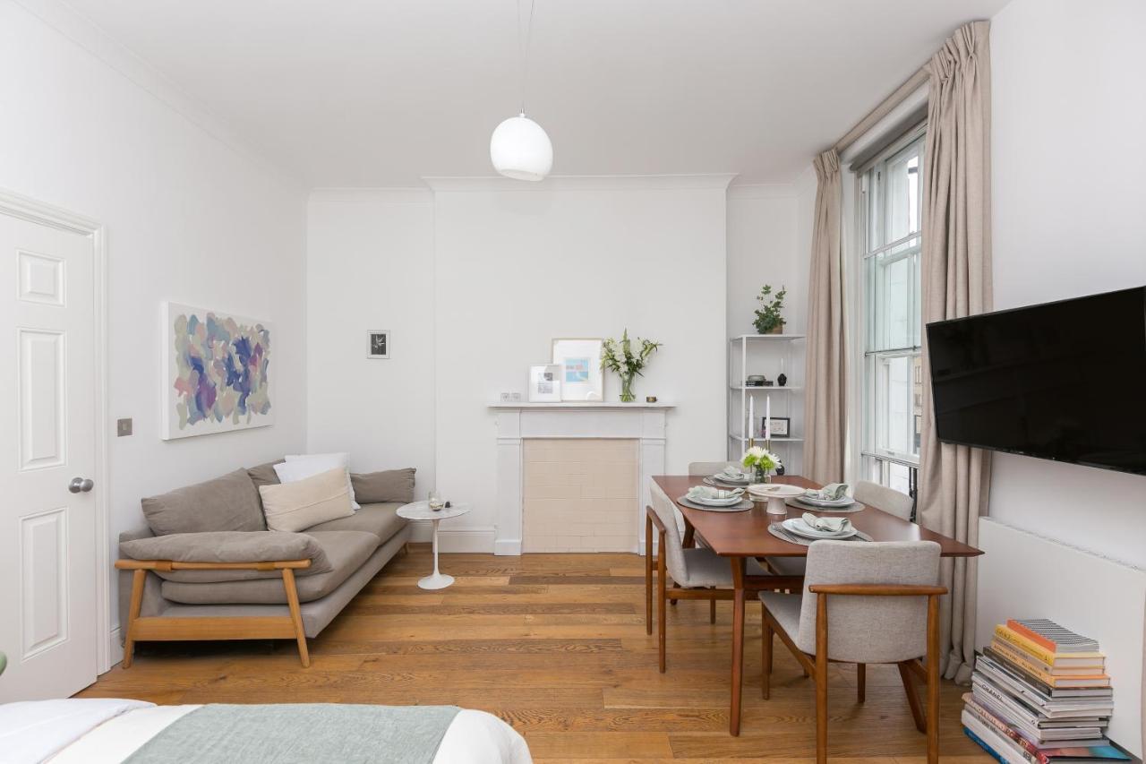 Light Filled With View Of Regents Park Appartamento *