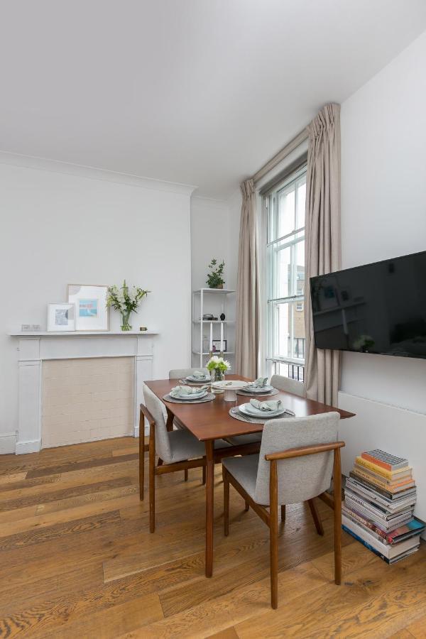 Light Filled With View Of Regents Park Appartamento Londra