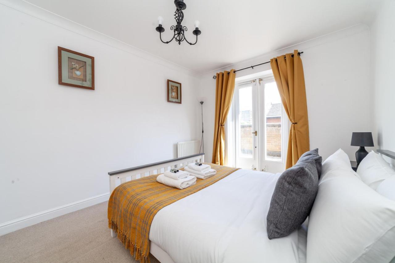 Lägenhet Newly Refurbished 2br Flat Near Excel Centre London