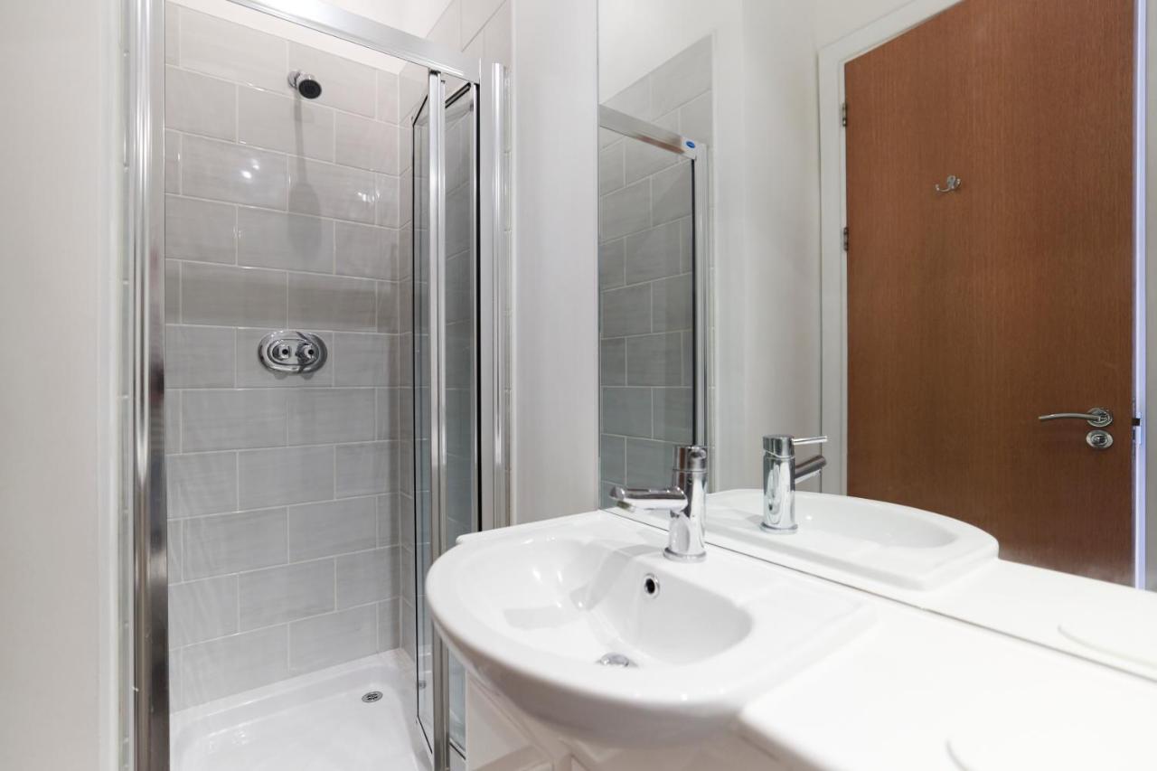 The Islington Place - Stunning 2bdr House Apartment London